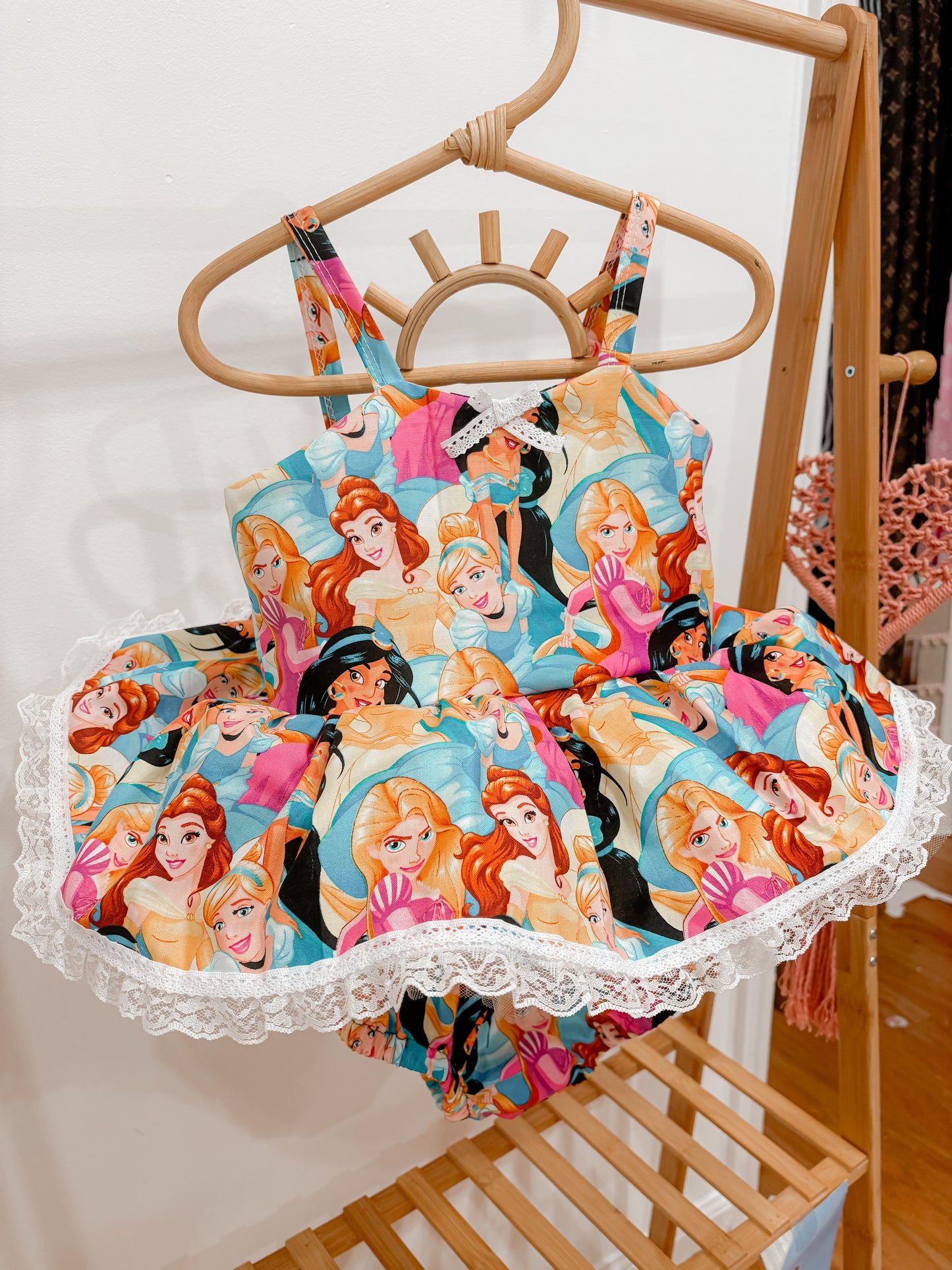 Mystery ✨extraaaa✨ outfit